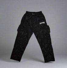 Black/Cargo windbreaker trouser