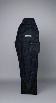 Black/Cargo windbreaker trouser