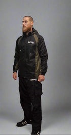 Black/Cargo windbreaker trouser