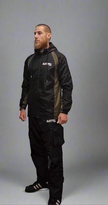 Black/Cargo windbreaker trouser